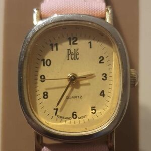 🦋10/$20🦋 Pele Goldtone /Pink Leather Women's Watch